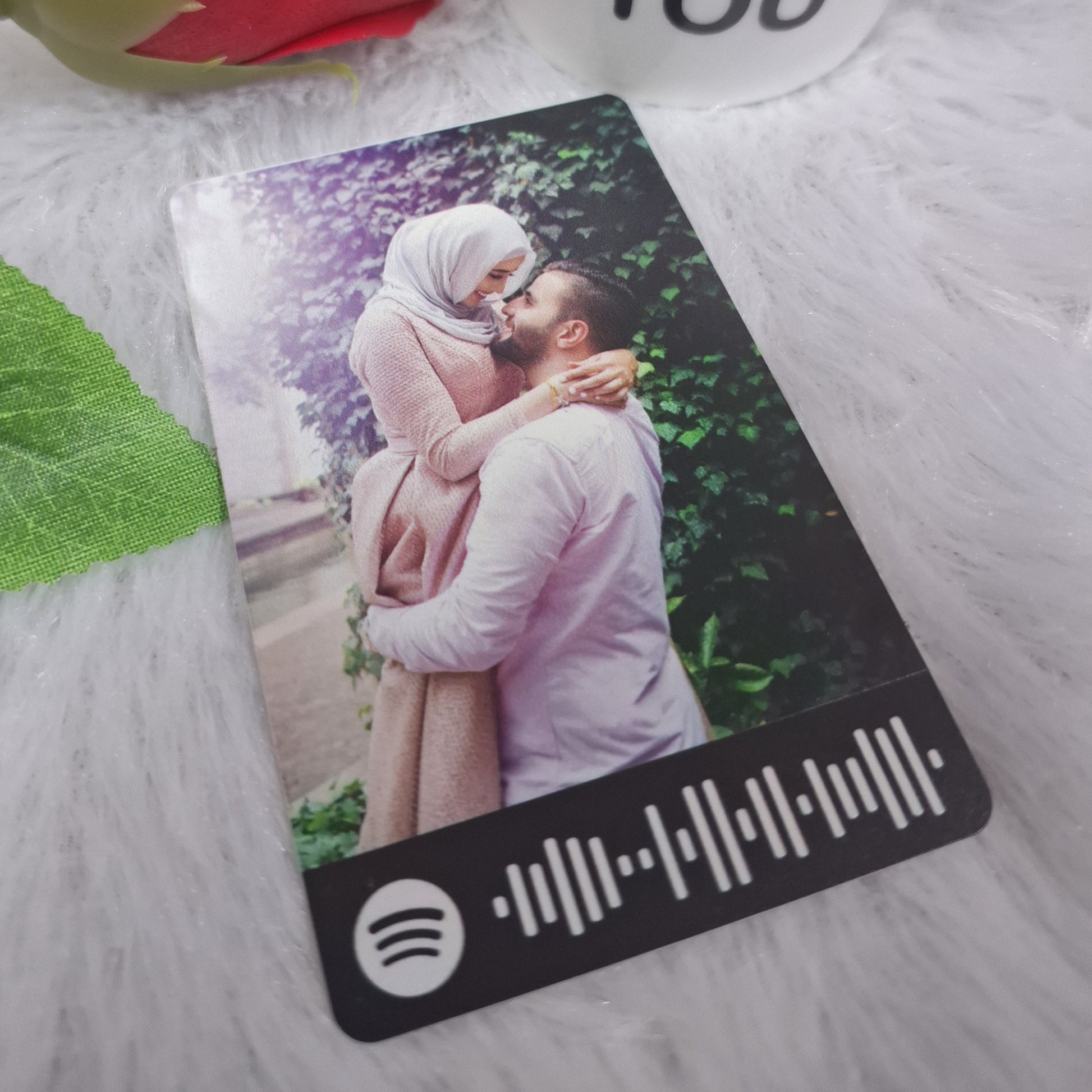 Spotify wallet card & photo - Zayoons Creativez 